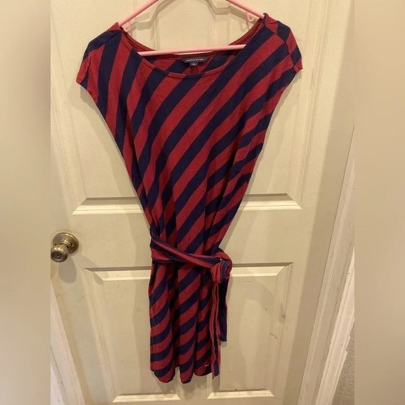 Tommy‎ Hilfiger Dress with Attached Belt size L - Picture 1 of 5